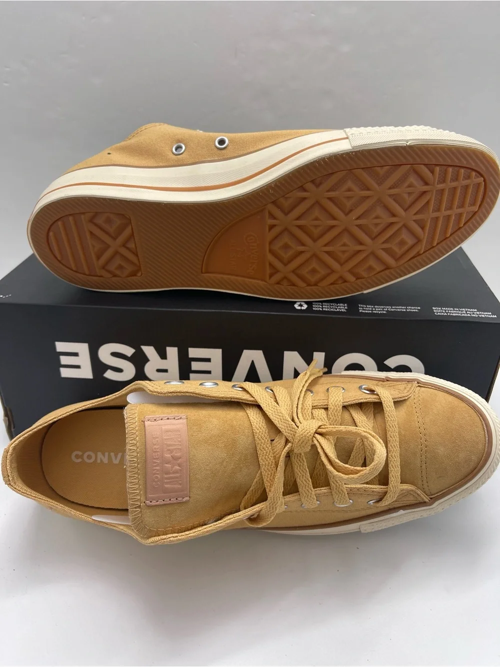 Converse Low Top Sneakers Canvas A12728C
CTAS OX
SANDY SHORE/ACHETTA BEIGE - Picture 3 of 16